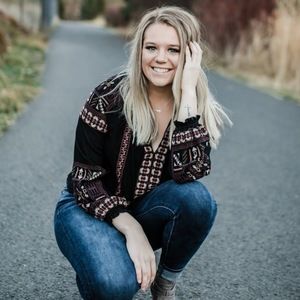 Meet your Posher, Alex